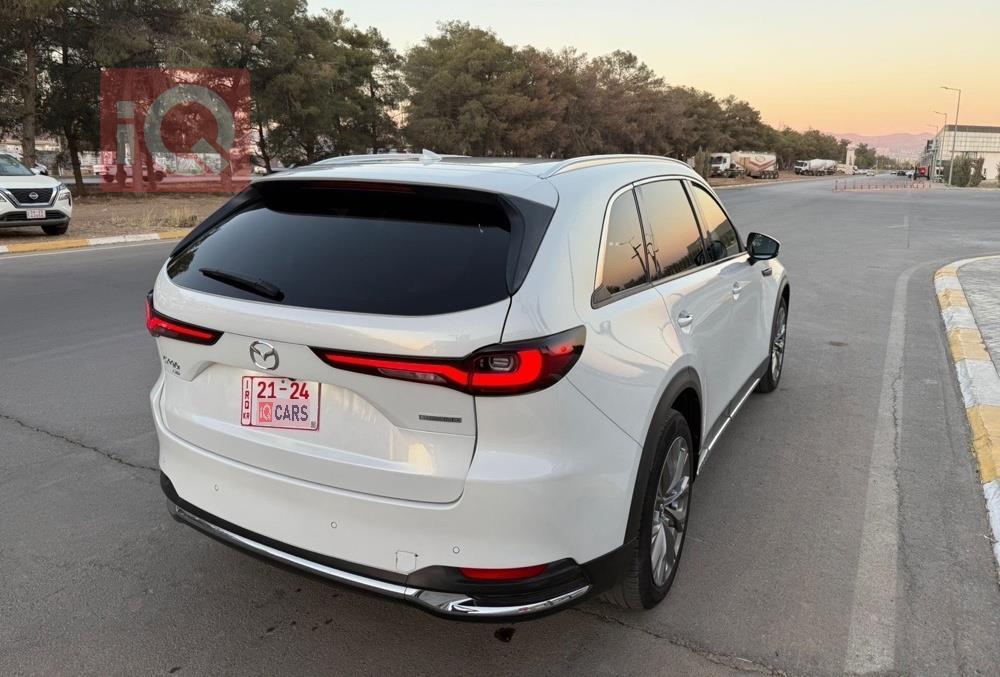 مازدا سی ئێکس-٩٠